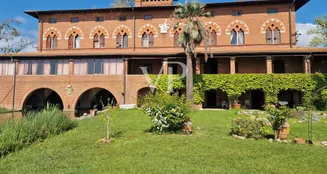 von_poll_real_estate_property_IT252942111_image_1