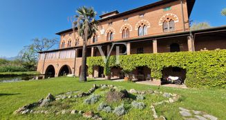 von_poll_real_estate_property_IT252942111_image_48