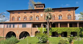 von_poll_real_estate_property_IT252942111_image_27