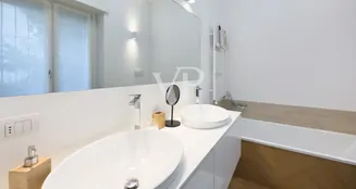 von_poll_real_estate_property_IT252942112_image_24