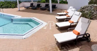 von_poll_real_estate_property_IT252942118_image_9