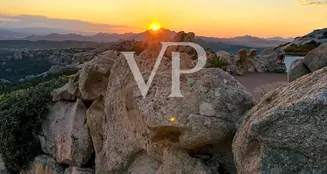 von_poll_real_estate_property_IT252942118_image_5