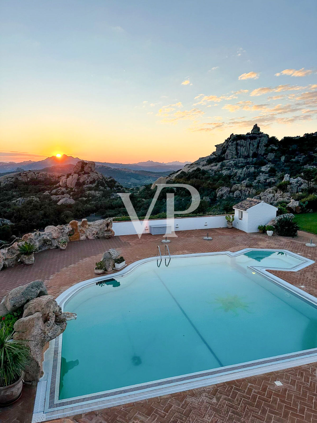 Esclusiva villa con accesso diretto alla spiaggia privata
