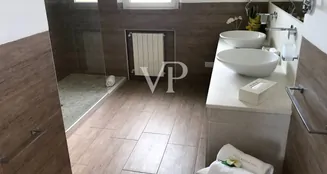 von_poll_real_estate_property_IT252942118_image_20