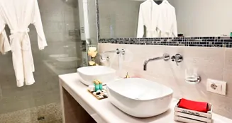 von_poll_real_estate_property_IT252942118_image_134