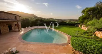 von_poll_real_estate_property_IT252942119_image_14