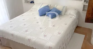 von_poll_real_estate_property_IT252942119_image_8