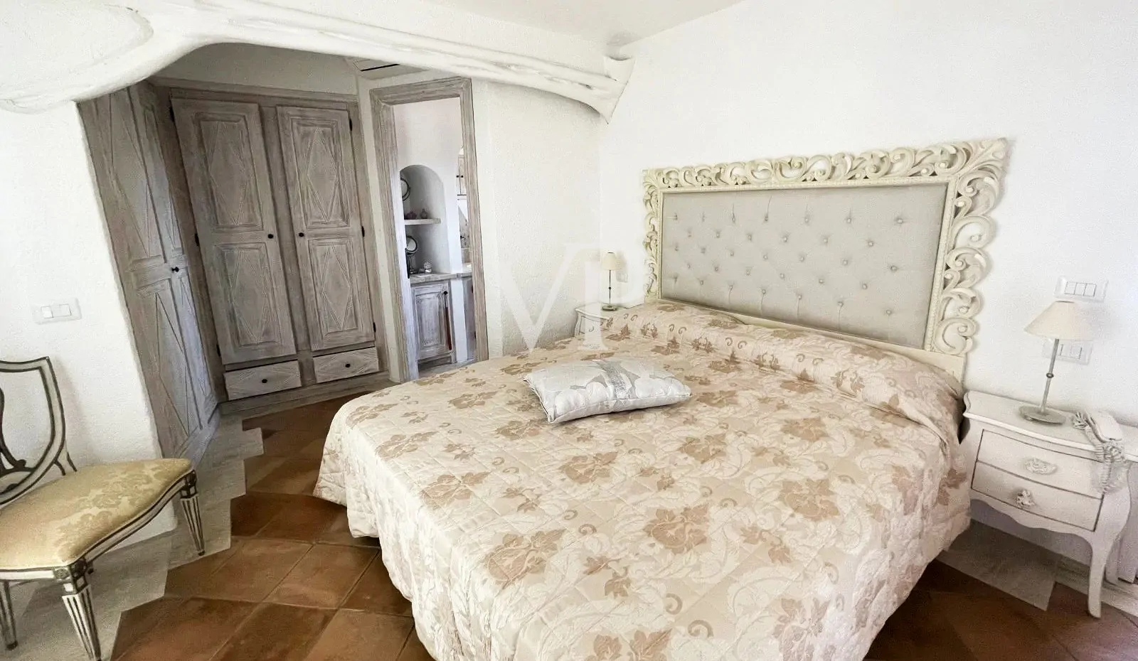 Exklusive Villa mit Nebengebäude, Pool und atemberaubendem Meerblick