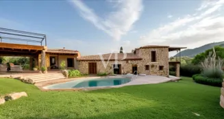 von_poll_real_estate_property_IT252942119_image_24