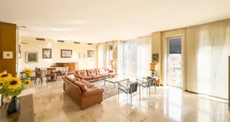 von_poll_real_estate_property_IT252942116_image_1