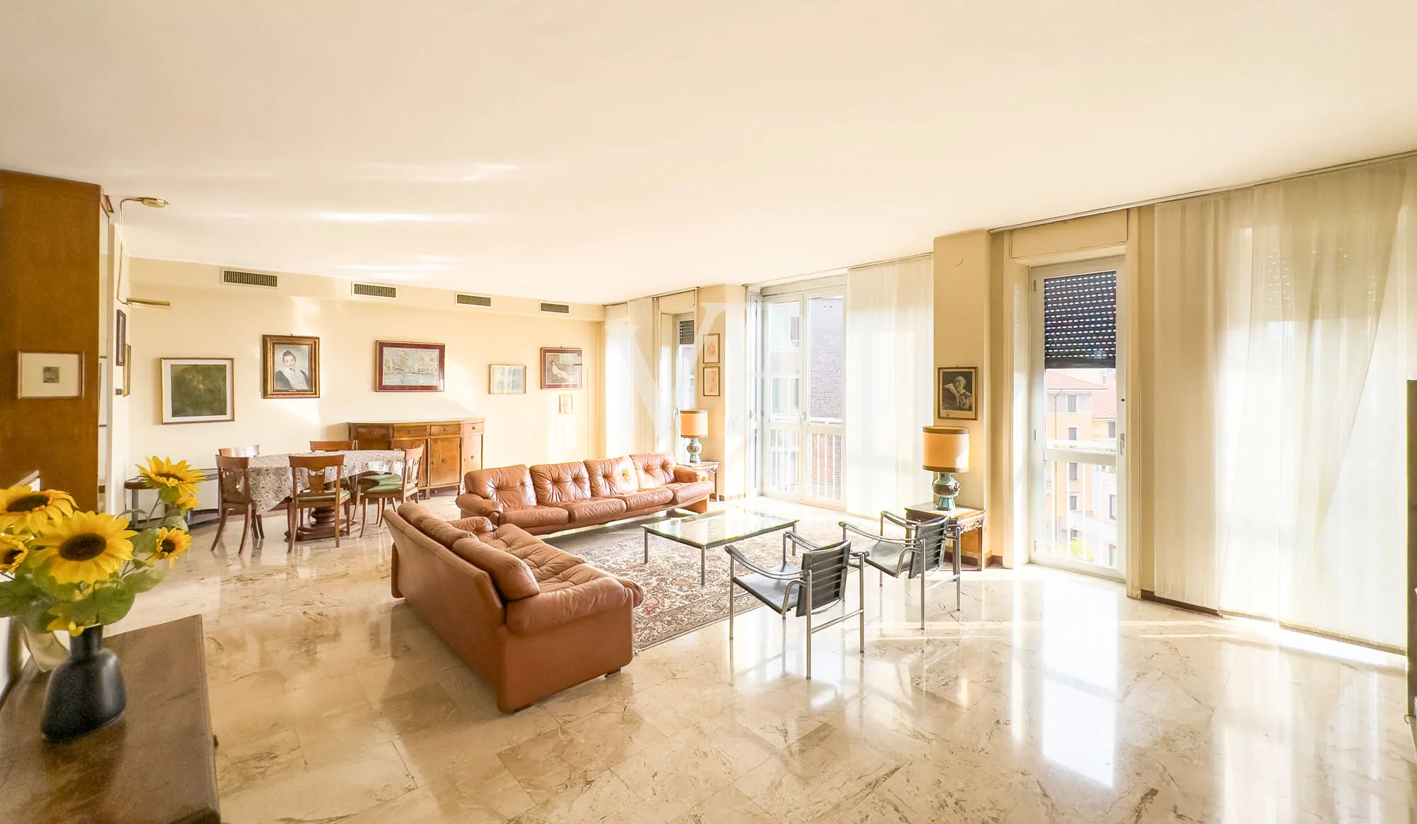 Luminoso apartamento de tres habitaciones con vista panorámica - Città Studi