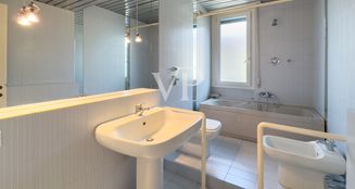 von_poll_real_estate_property_IT252942116_image_18