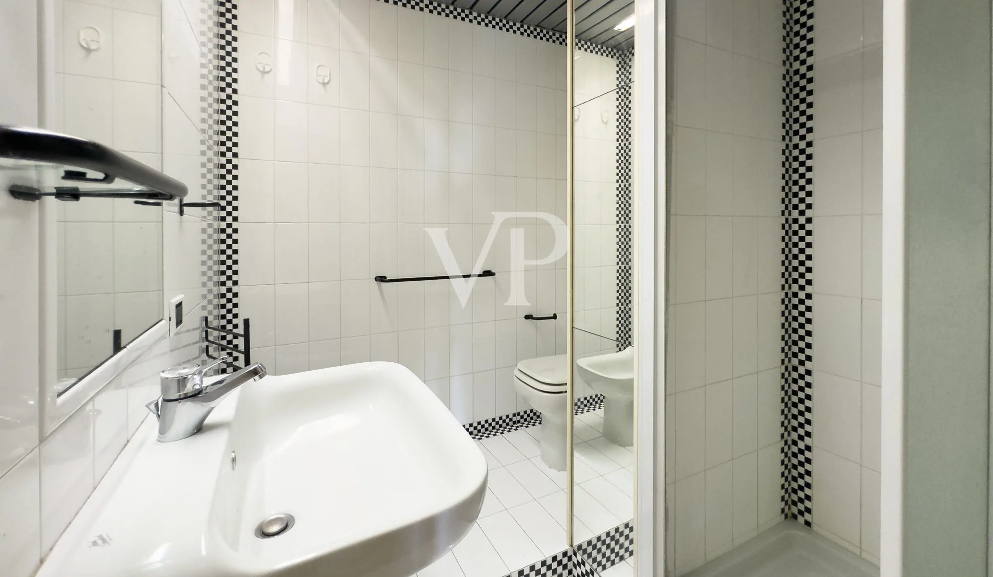 Luminoso apartamento de tres habitaciones con vista panorámica - Città Studi