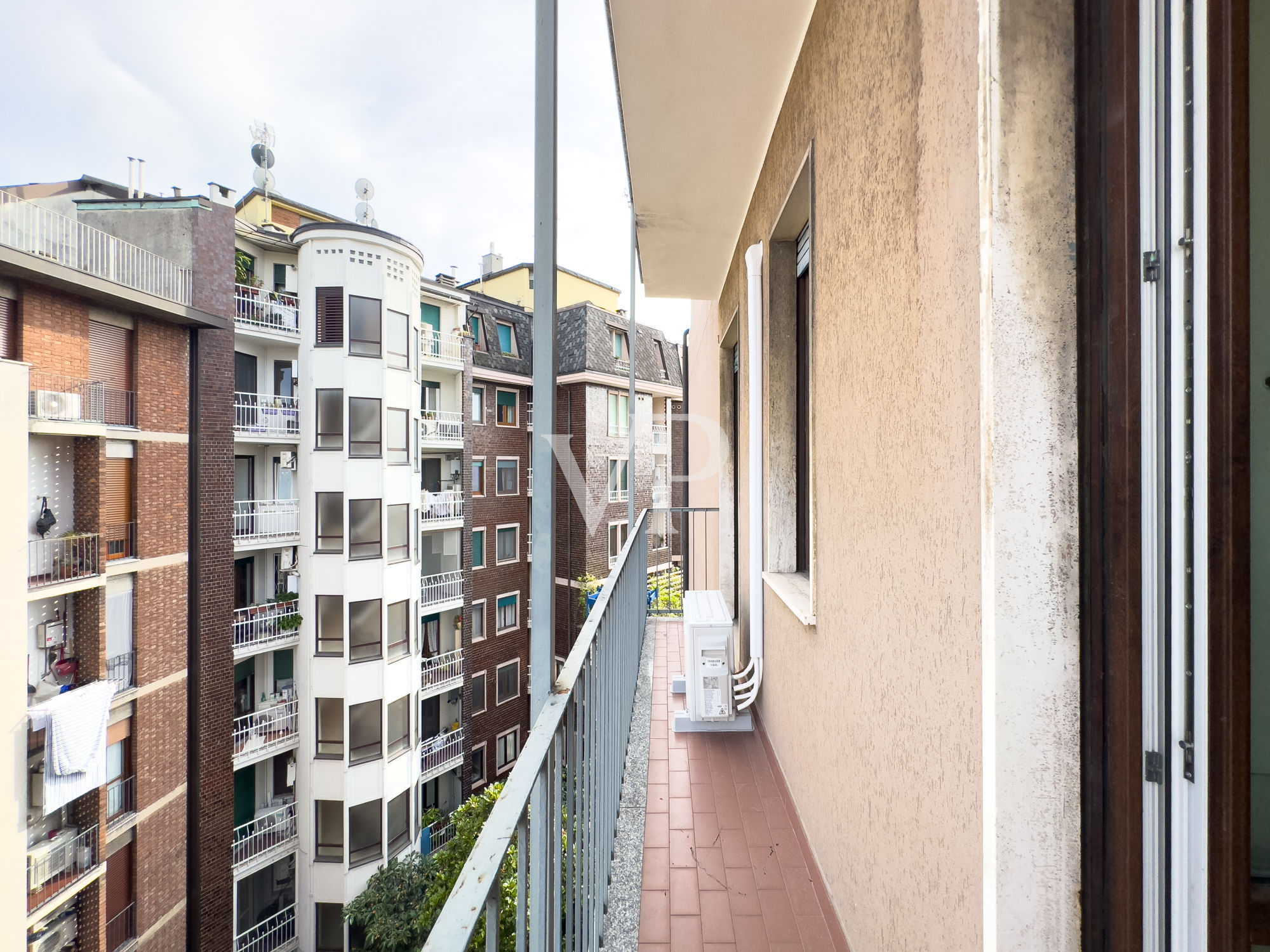 Helle Drei-Zimmer-Wohnung mit Panoramablick - Città Studi