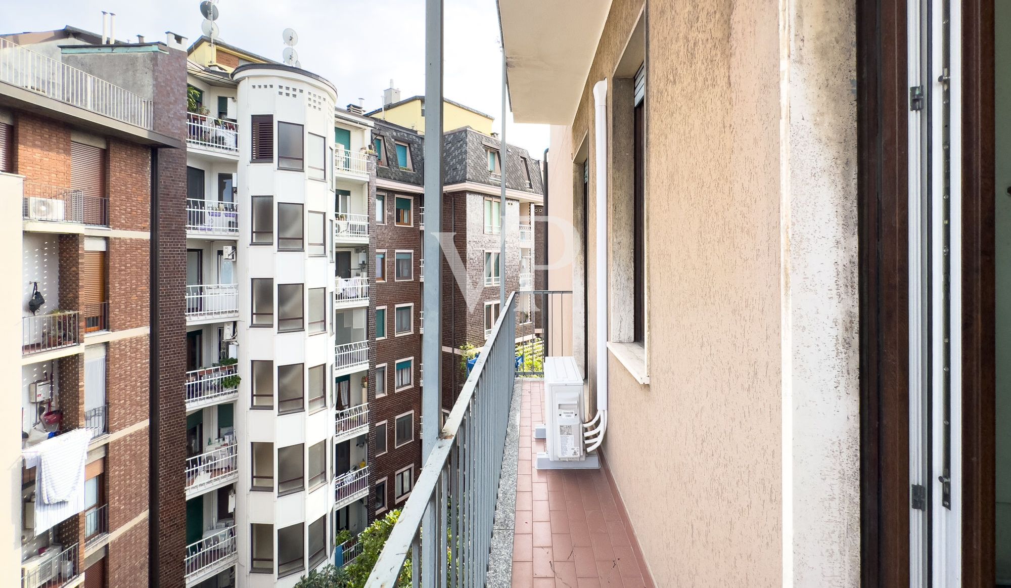 Helle Drei-Zimmer-Wohnung mit Panoramablick - Città Studi
