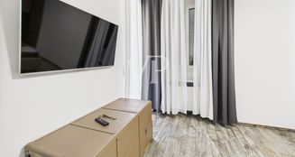 von_poll_real_estate_property_IT252942134_image_14