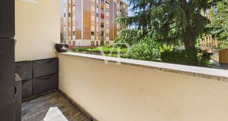 von_poll_real_estate_property_IT252942134_image_6