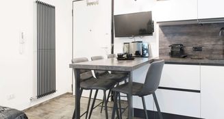 von_poll_real_estate_property_IT252942134_image_4
