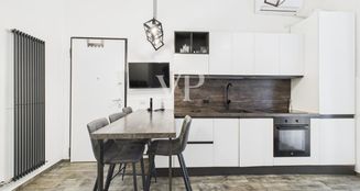 von_poll_real_estate_property_IT252942134_image_0