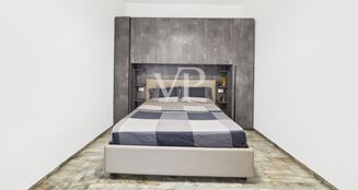 von_poll_real_estate_property_IT252942134_image_11