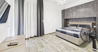 von_poll_real_estate_property_IT252942134_image_10