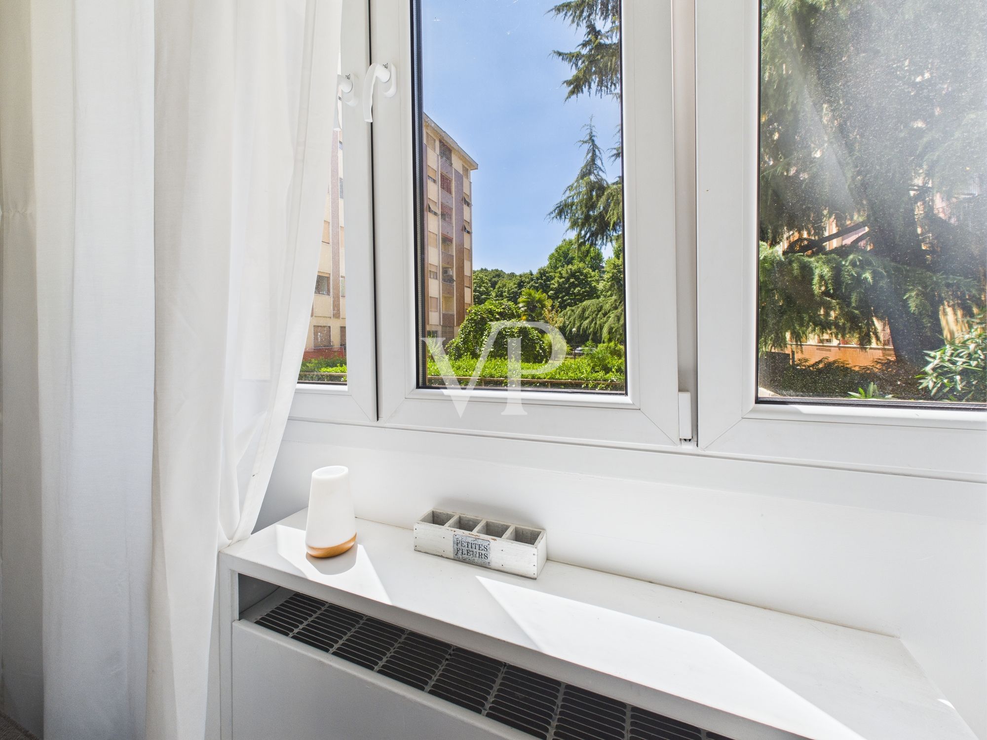 Finely renovated studio apartment, great for investment