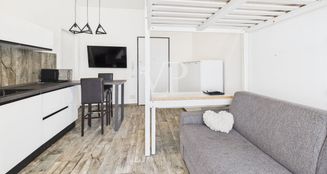von_poll_real_estate_property_IT252942135_image_6