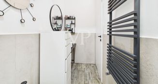 von_poll_real_estate_property_IT252942135_image_9