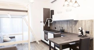 von_poll_real_estate_property_IT252942135_image_0