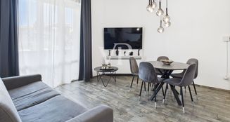 von_poll_real_estate_property_IT252942133_image_3