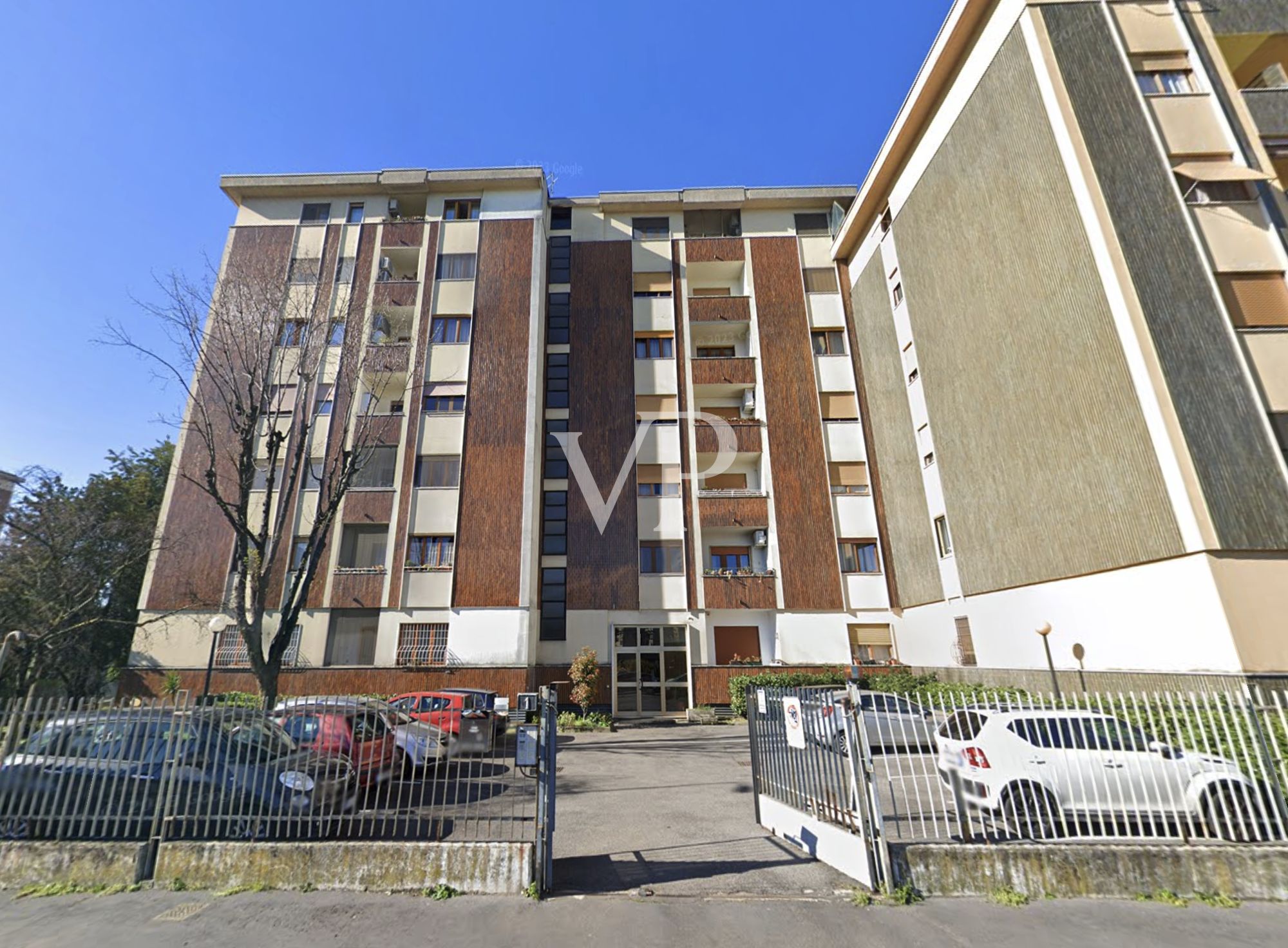 Fein renovierte Zweizimmerwohnung mit Balkon