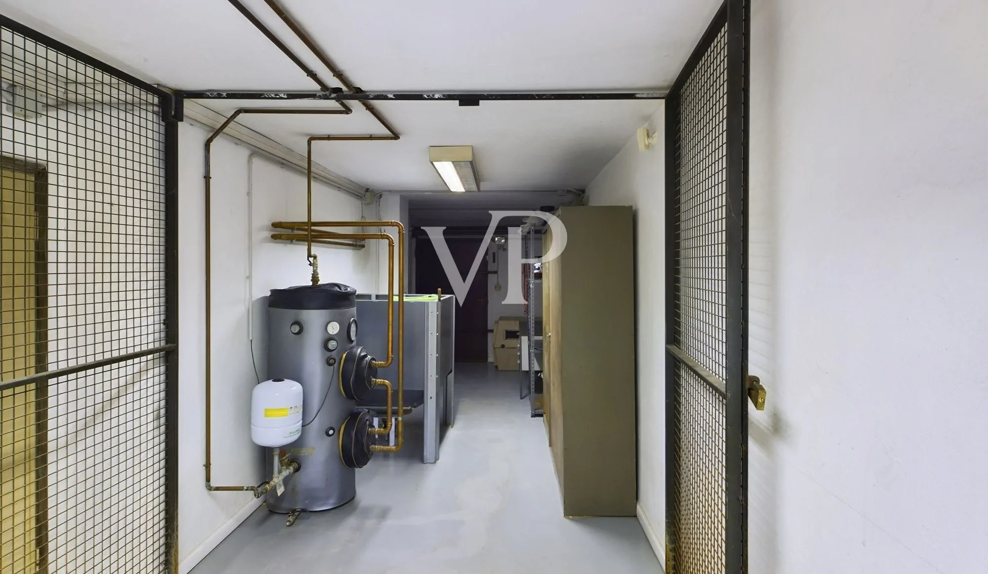 Villa auf zwei Ebenen mit 2500 qm Garten