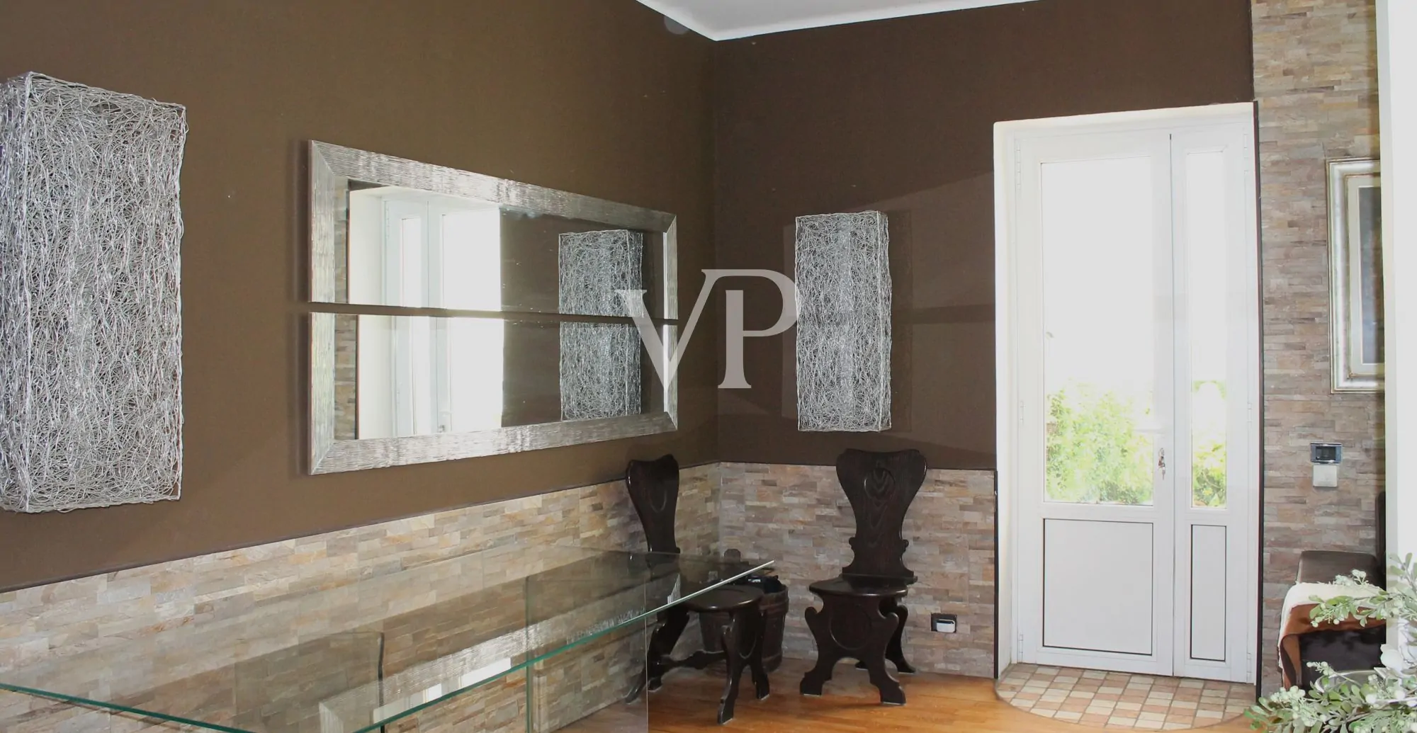 Semi-detached period villa in Brunate