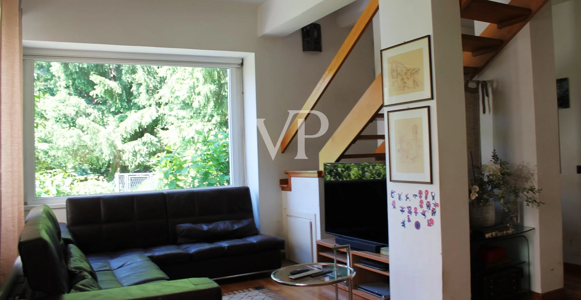 Semi-detached period villa in Brunate