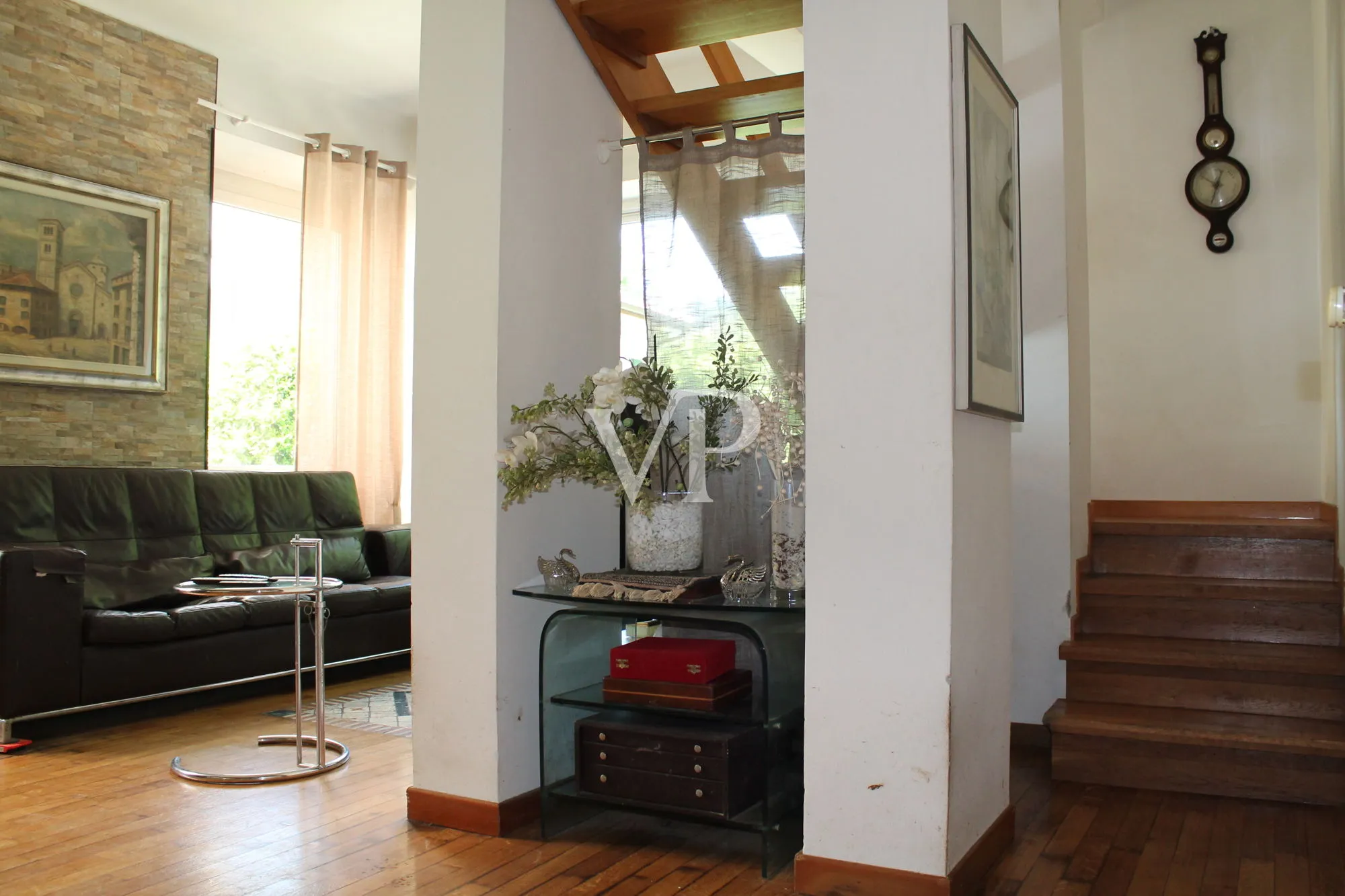 Semi-detached period villa in Brunate