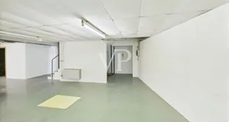 von_poll_real_estate_property_IT252942146_image_58