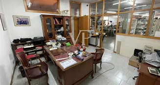 von_poll_real_estate_property_IT252942146_image_82