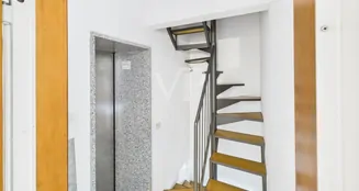 von_poll_real_estate_property_IT252942146_image_3