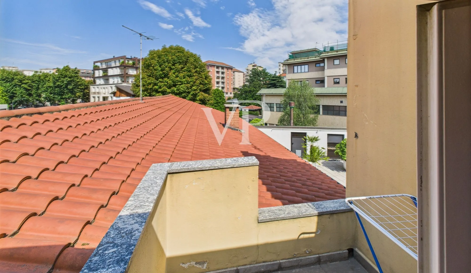 Wohn- und Geschäftskomplex in der Gegend von Porta Nuova