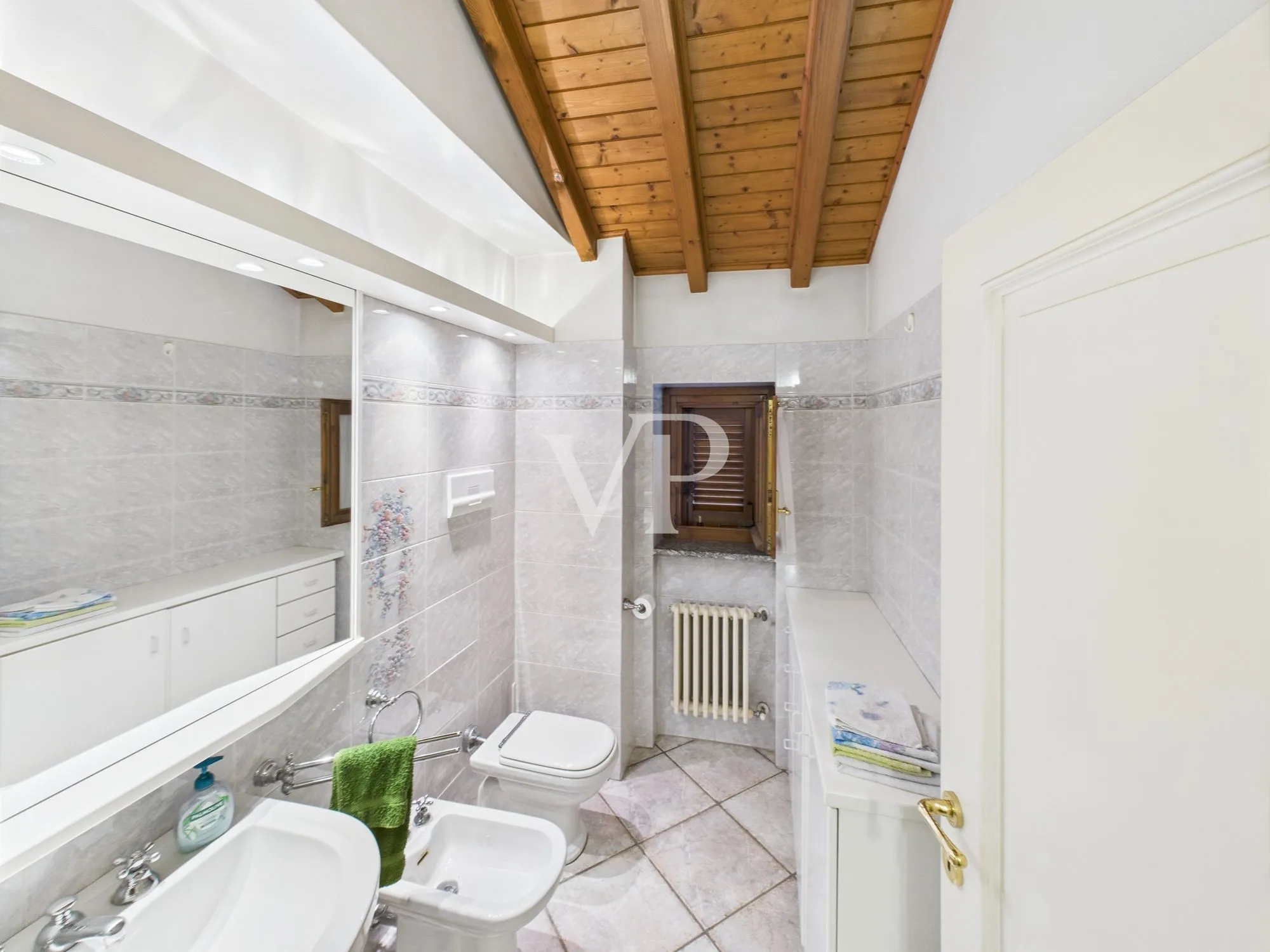 Exklusiver Wohn- und Geschäftskomplex in der Gegend von Porta Nuova