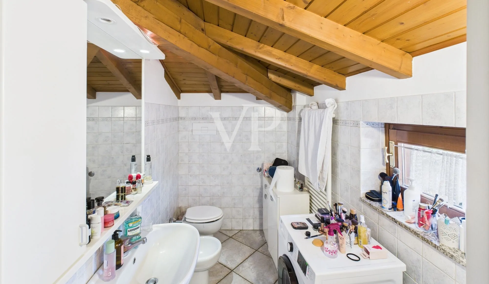 Wohn- und Geschäftskomplex in der Gegend von Porta Nuova