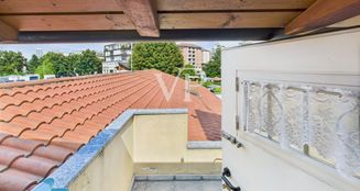 von_poll_real_estate_property_IT252942146_image_35