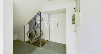 von_poll_real_estate_property_IT252942146_image_59