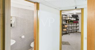 von_poll_real_estate_property_IT252942146_image_40
