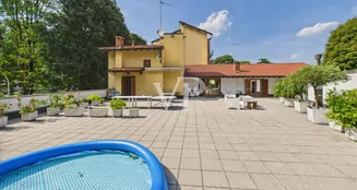 von_poll_real_estate_property_IT252942146_image_24