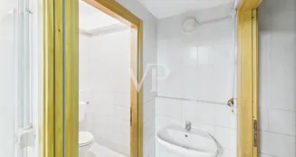 von_poll_real_estate_property_IT252942146_image_65