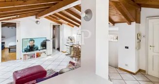 von_poll_real_estate_property_IT252942146_image_31