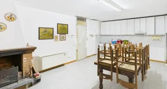 von_poll_real_estate_property_IT252942146_image_39