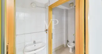 von_poll_real_estate_property_IT252942146_image_66