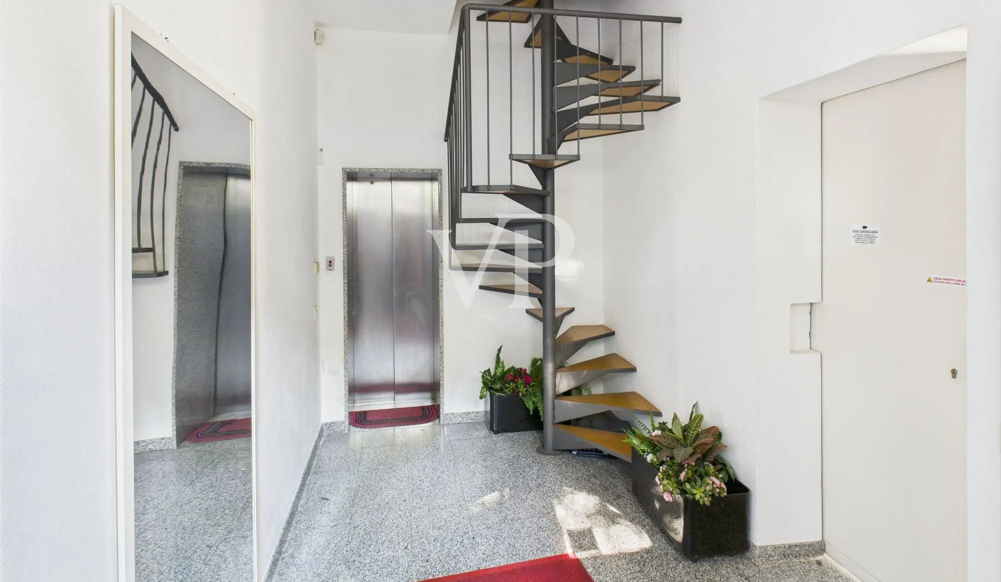 Wohn- und Geschäftskomplex in der Gegend von Porta Nuova